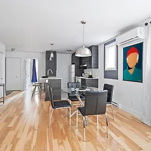 Holiday home Brand New Contemporary 2-bedroom, Montreal