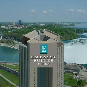 **** Отель Embassy By Hilton Falls/ Fallsview Канада